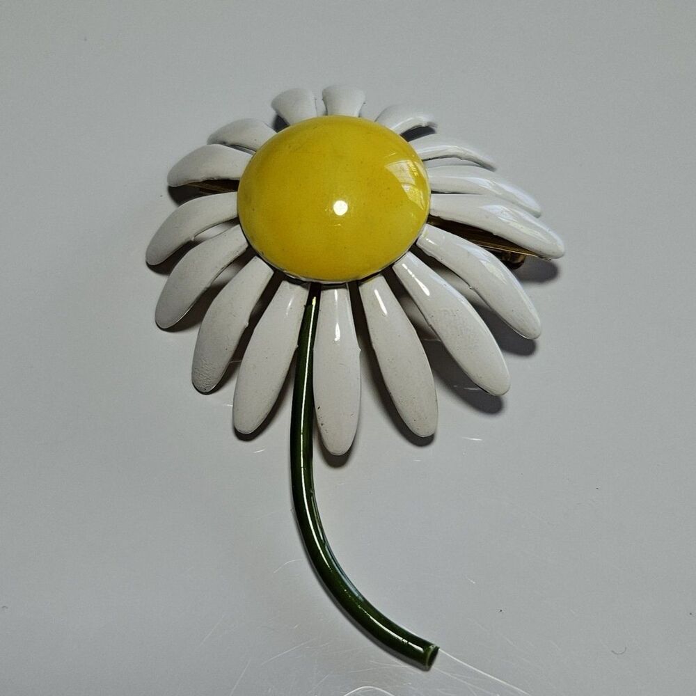 Vintage Original By Robert Yellow White And Green Daisy Metal Brooch